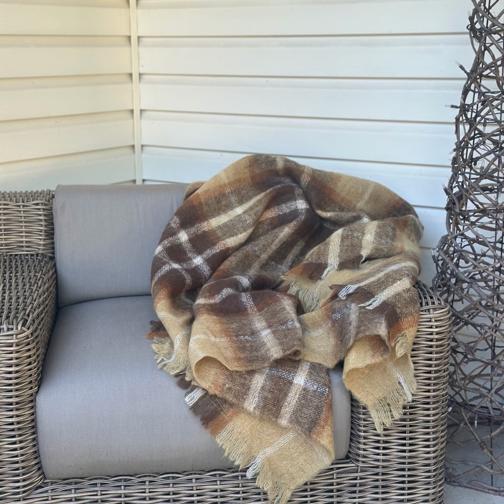 Vintage wool blanket throw Scotland The Edinburgh Wollen Mill brown plaid